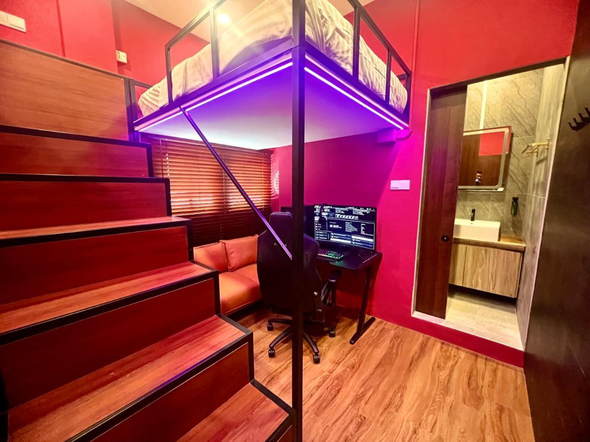 Arena Esports Hotel @ Bugis Village Singapore Exterior photo